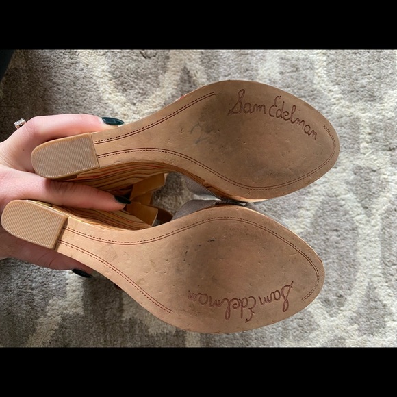 Satin wedges - Picture 2 of 4